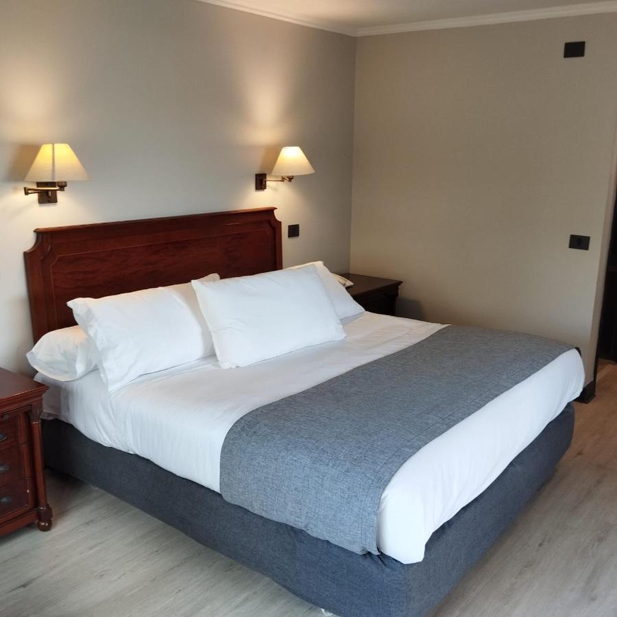 Hotel Villa El Descanso 쿠리코 외부 사진